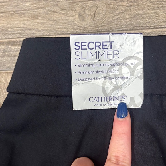 Catherines Black Right Fit Moderate Curvy Trousers Tummy Control Panel Size 24W - Picture 3 of 5